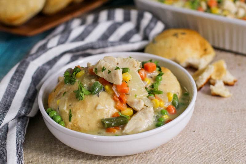 Easy Crockpot Chicken and Dumplings Recipe with Biscuits ...